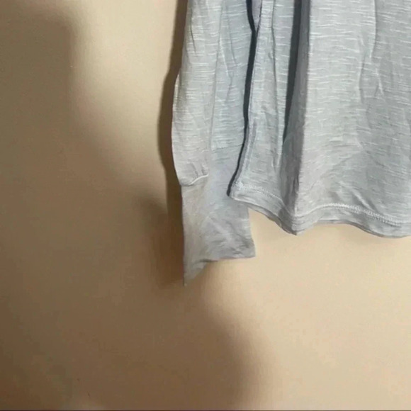 7 for all mankind smocked mock neck Medium - Picture 6 of 9